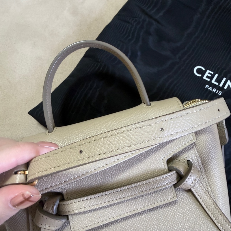celine pico belt奶茶色鯰魚包-1