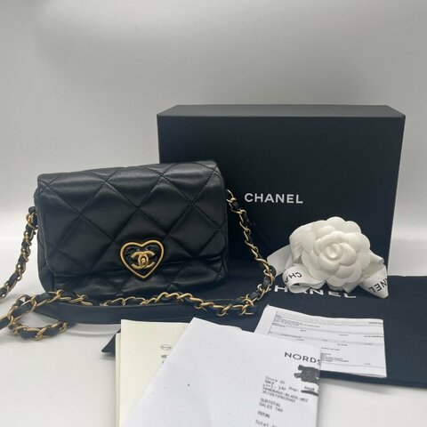 Chanel 香奈兒 Flap Bag 經典LOGO 愛心鎖扣 方胖子 黑色 小羊皮 斜背包 肩背包