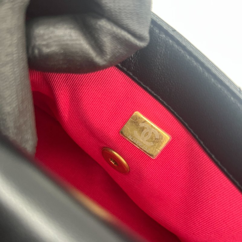 Chanel 香奈兒 Flap Bag 經典LOGO 愛心鎖扣 方胖子 黑色 小羊皮 斜背包 肩背包-14