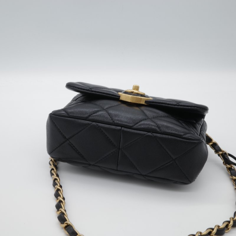 【極度貌美🌟 🈶️購證】Chanel 香奈兒 Flap Bag 方胖子 限量愛心鎖扣 黑色 小羊皮 鏈條包 斜背包 肩背包-3