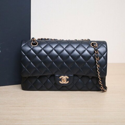 CHANEL CF口蓋包中號25.5黑色羊皮晶片開金扣肩背包