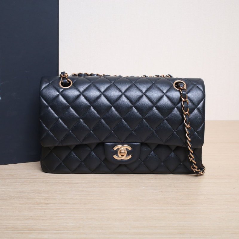 CHANEL CF口蓋包中號25.5黑色羊皮晶片開金扣肩背包-0