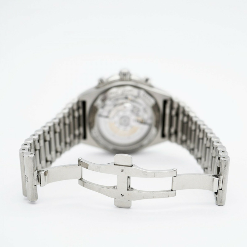 百年靈 Chronomat AB0134 綠色錶盤男士腕錶-4