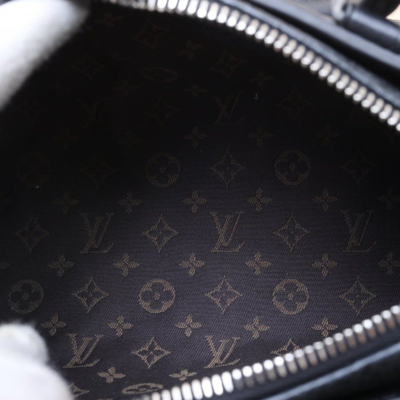 LOUIS VUITTON 黑色牛皮羊皮銀扣晶片bikernano可拆卸肩帶單肩手提包/肩背包-3