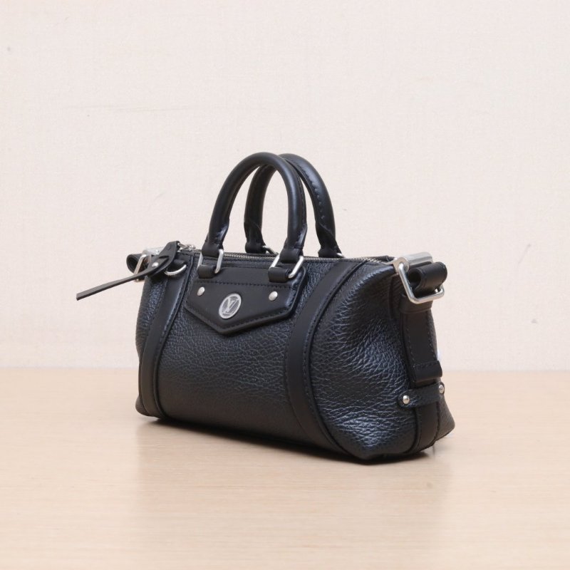 LOUIS VUITTON 黑色牛皮羊皮銀扣晶片bikernano可拆卸肩帶單肩手提包/肩背包-4