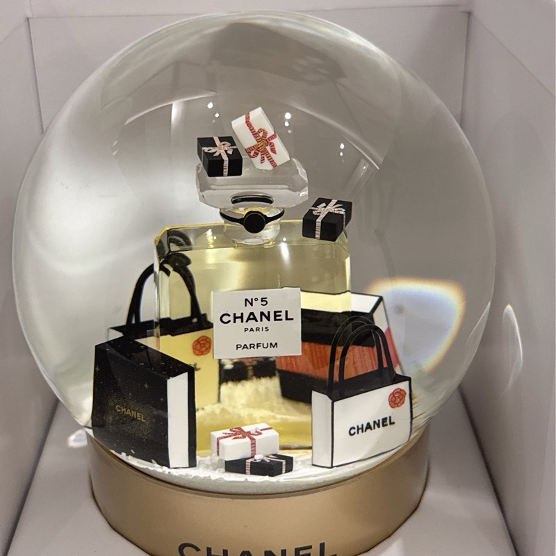 香奈兒雪花水晶球-18