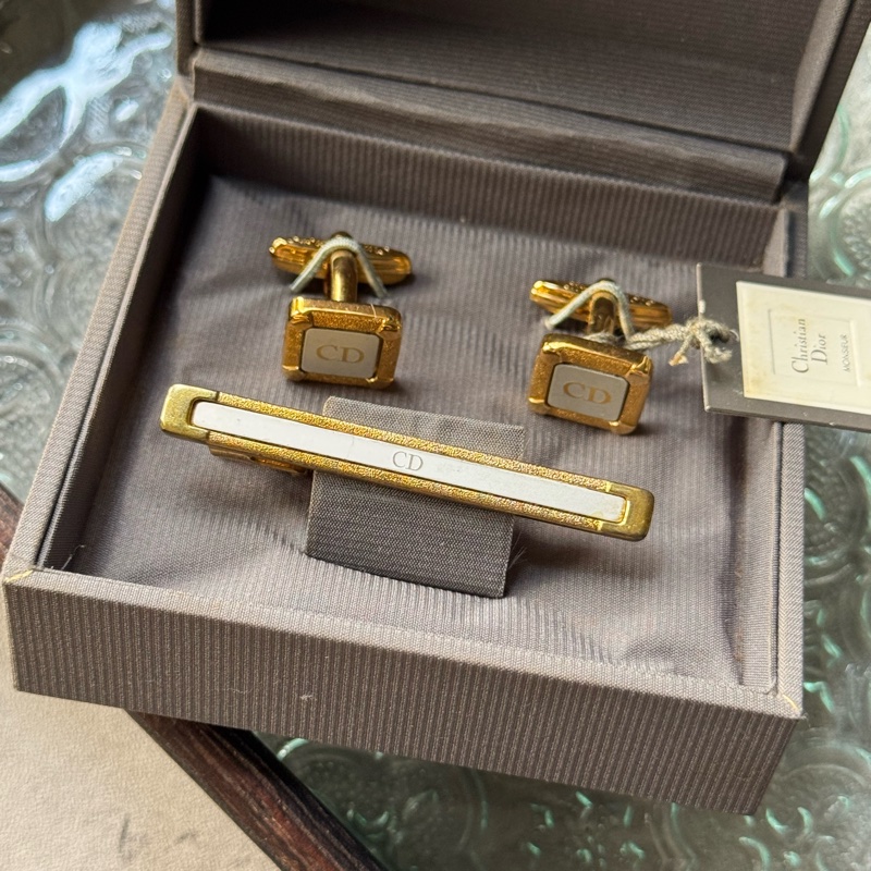 Christian Dior 䄂扣 領帶夾 禮盒套裝 Monsieur-1