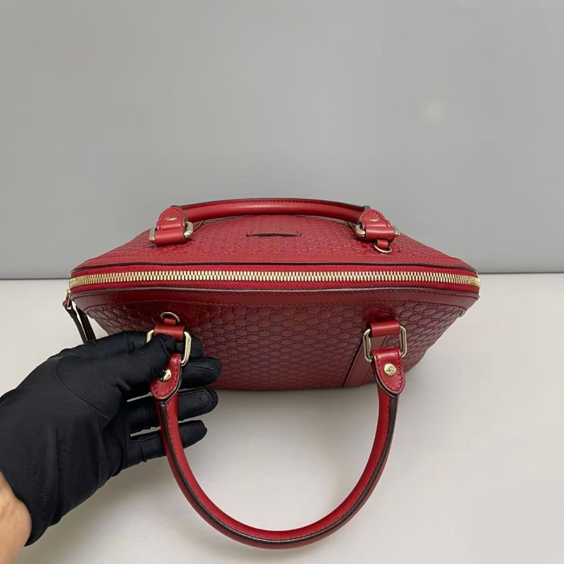 Gucci Micro中號酒紅色全皮壓紋貝殼包-6