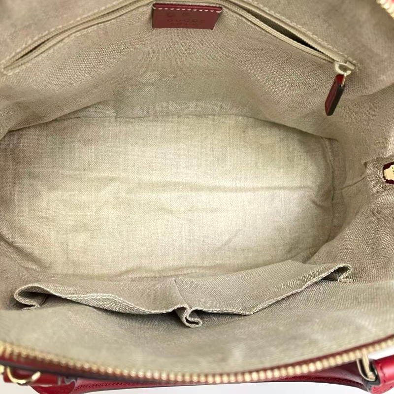 Gucci Micro中號酒紅色全皮壓紋貝殼包-8