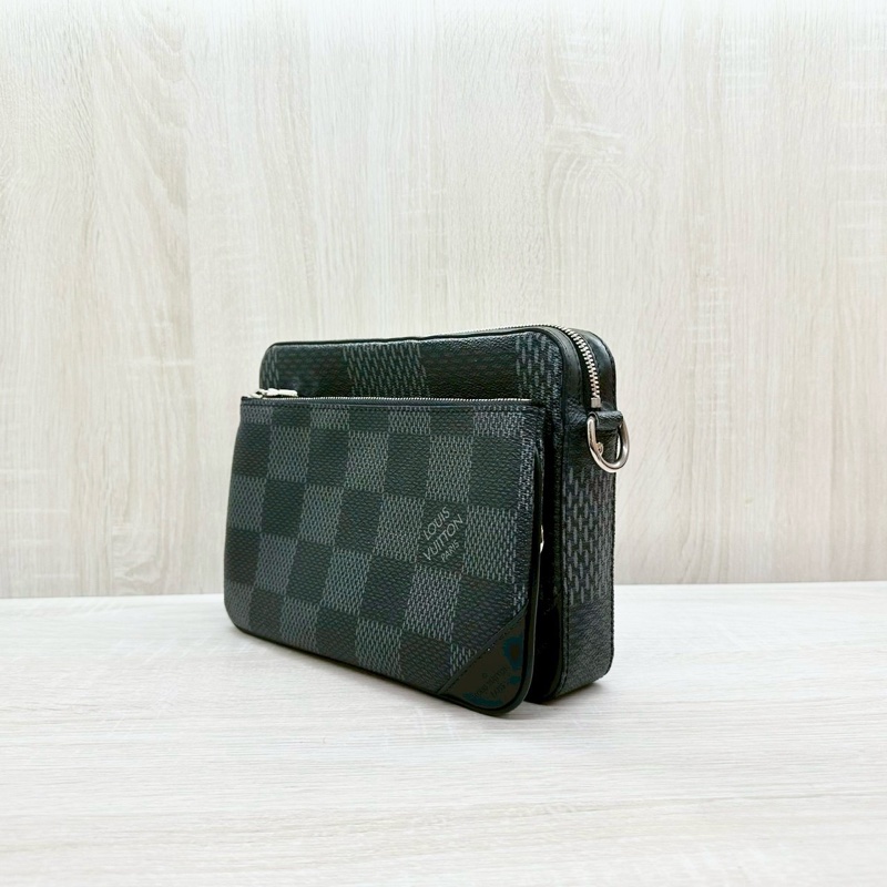 LV黑灰棋盤格帆布三合一斜背郵差包/N50017-3