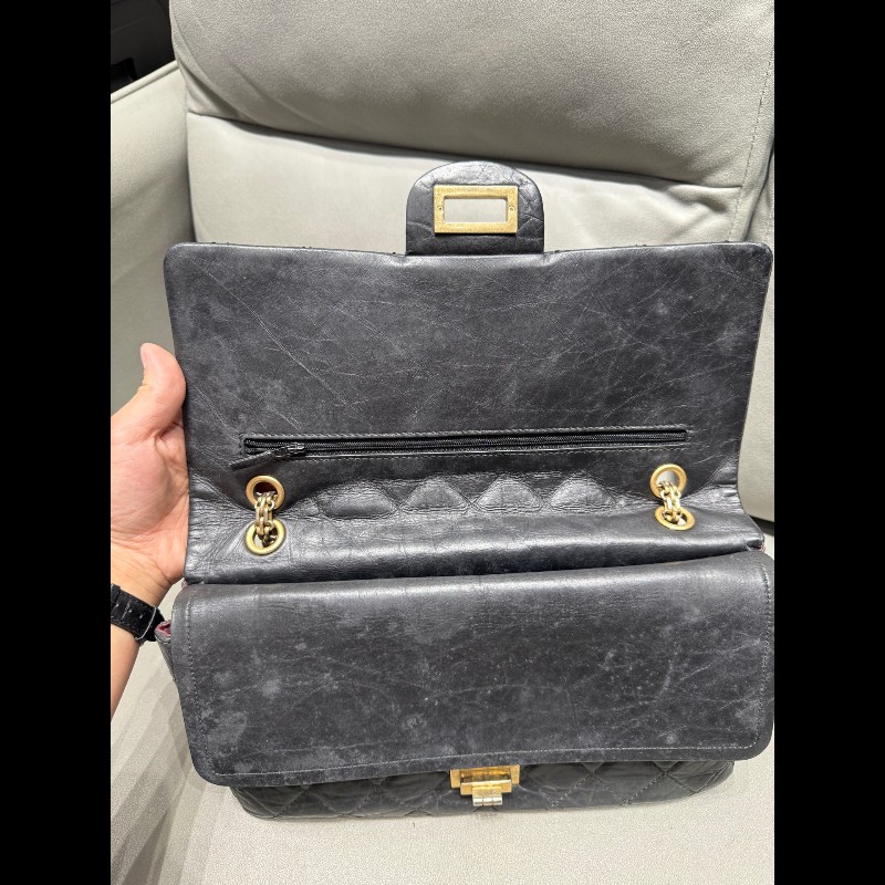 Chanel 黑金20.55大號-7