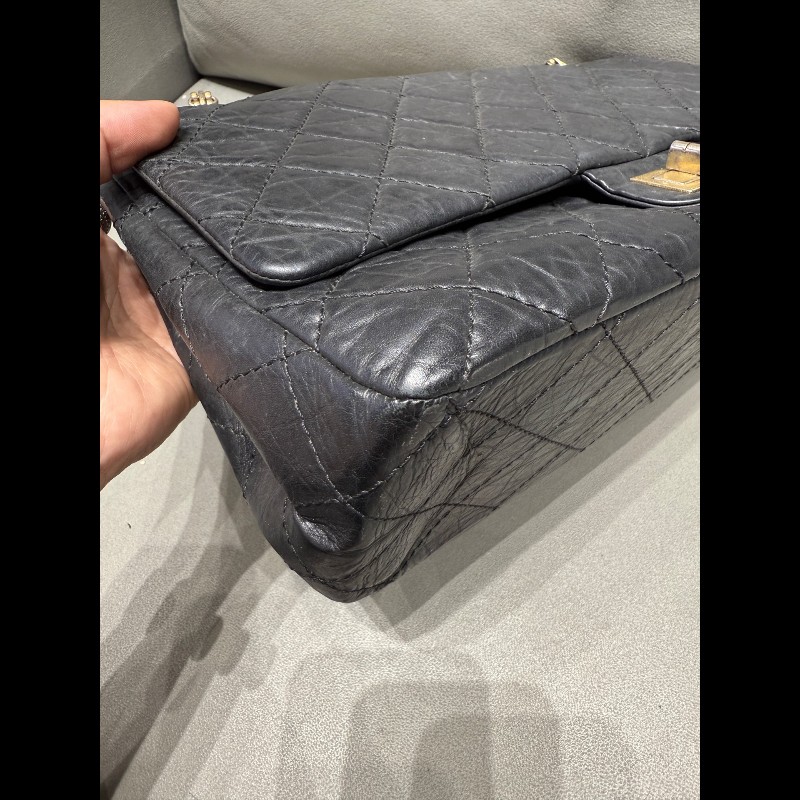 Chanel 黑金20.55大號-11