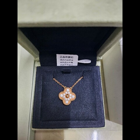 Vancleef＆Arpels梵克雅寶四葉玫瑰金全鑽