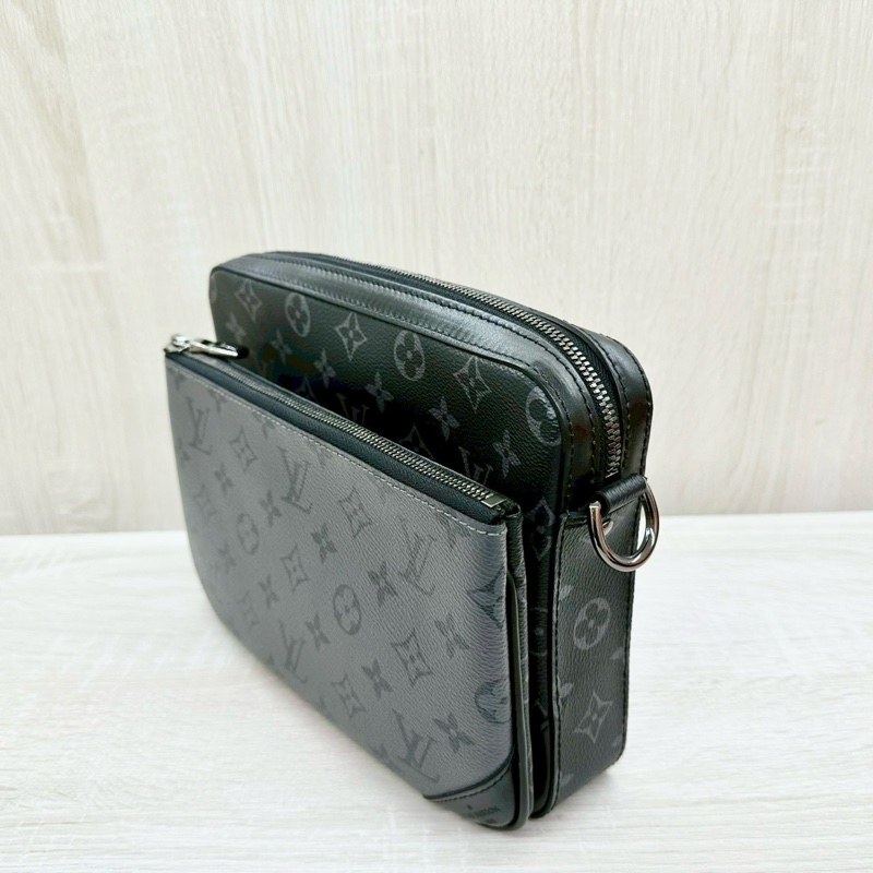 LV黑灰老花Trio3合1郵差包M69443-3