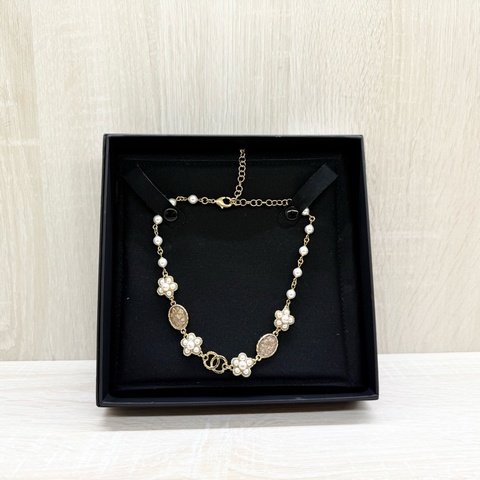 CHANEL金色珍珠花朵造型項鍊