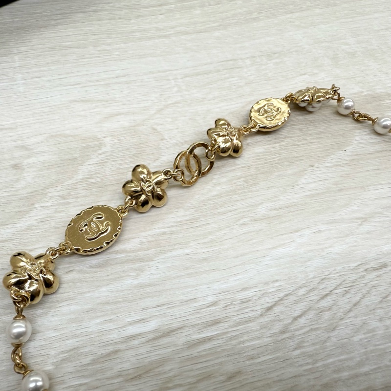 CHANEL金色珍珠花朵造型項鍊-6