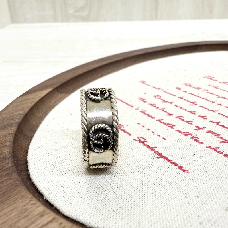 GUCCI戒指925銀雙G Marmont 寬戒指627729-5