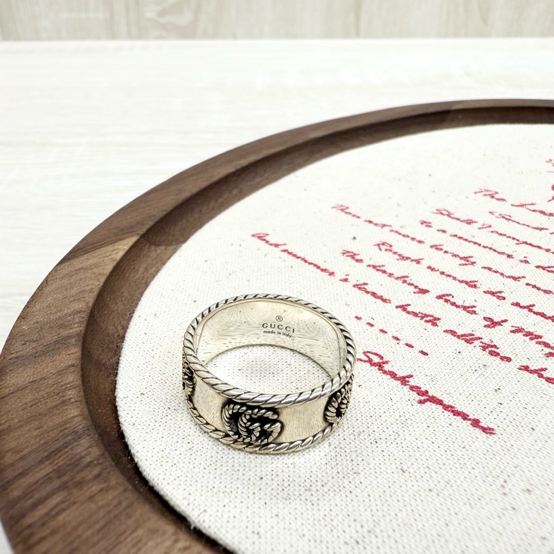 GUCCI戒指925銀雙G Marmont 寬戒指627729-6