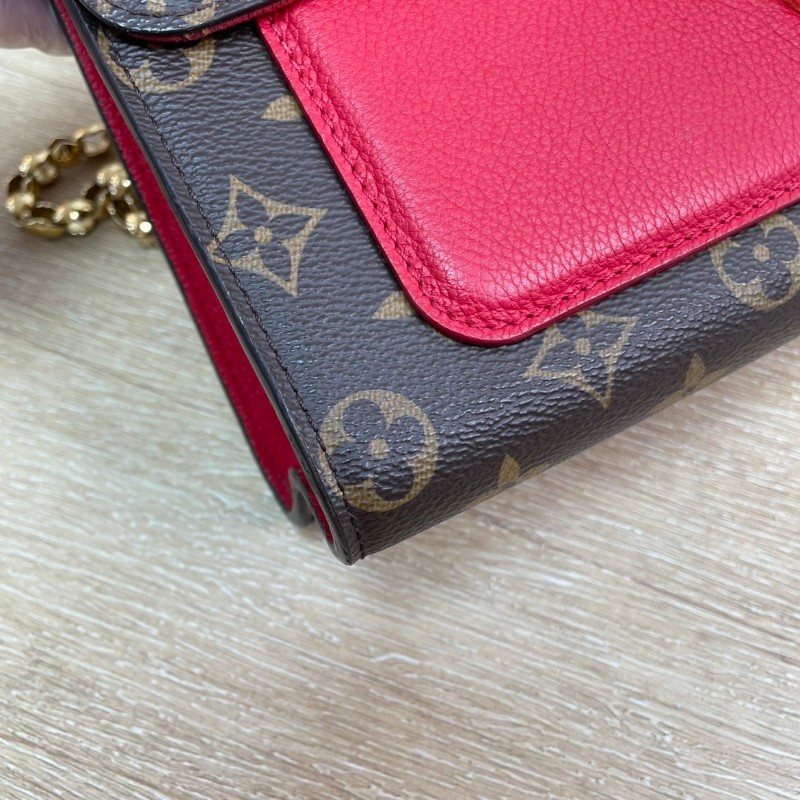 LV victoire維多利亞老花拼紅色鏈條包-18