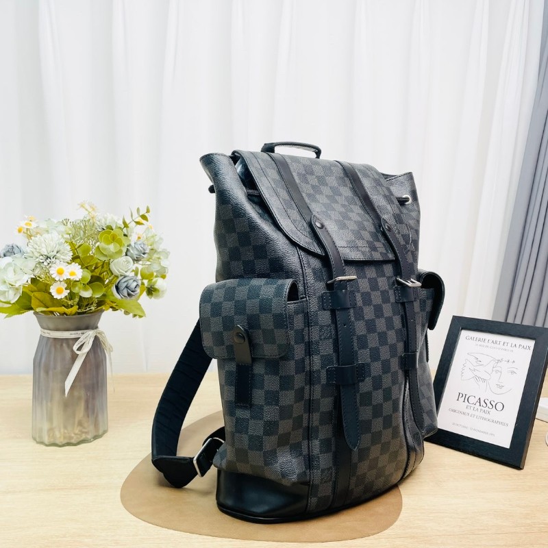 LV christopher 黑棋盤格雙肩包登山包-2