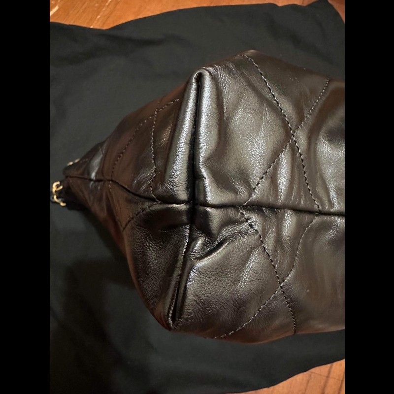 CHANEL 22 bag. 黑金小號-2
