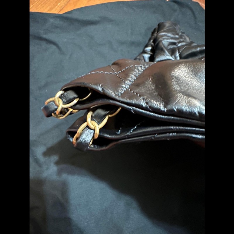 CHANEL 22 bag. 黑金小號-6