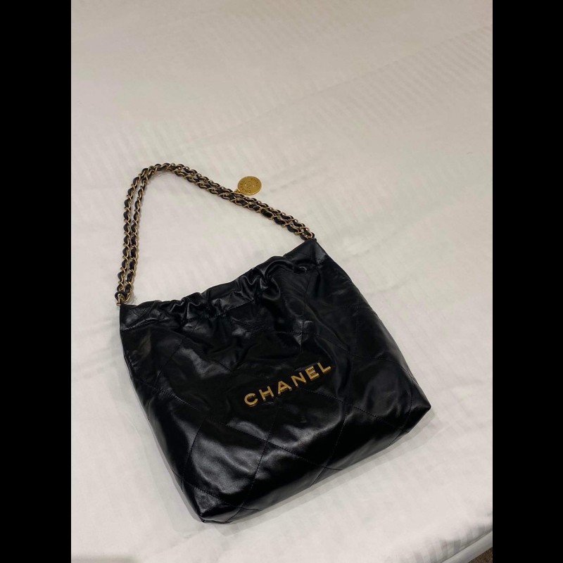 CHANEL 22 bag. 黑金小號-7