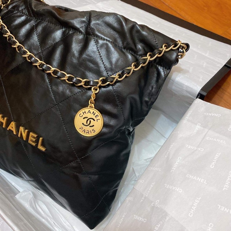 CHANEL 22 bag. 黑金小號-15