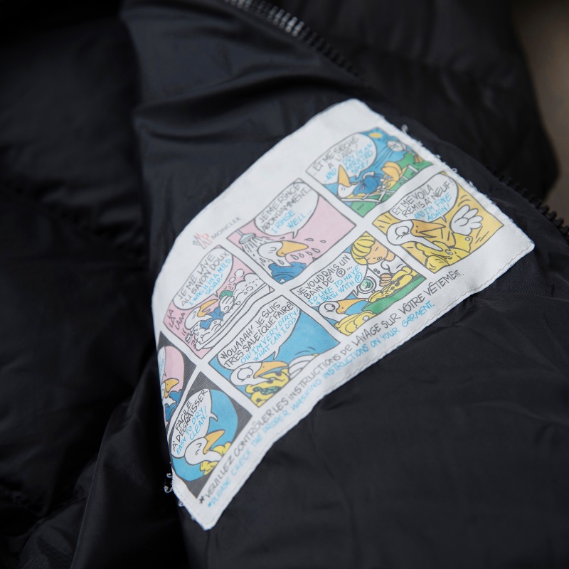 ❤️ MONCLER 秋冬實用 羽絨背心 不對稱拉鏈設計-4