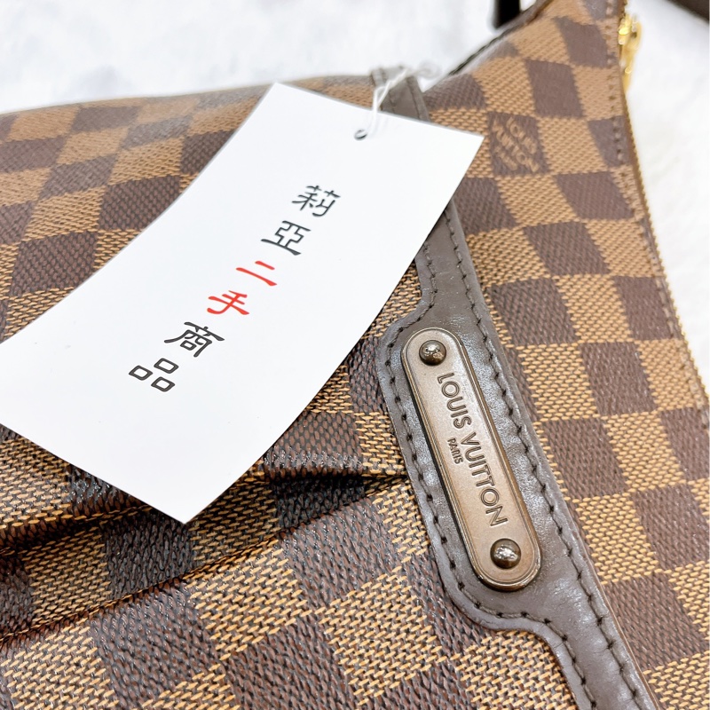 莉亞精品♡LV棋盤格斜背包 二手美包-9
