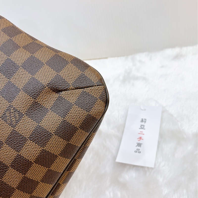 莉亞精品♡LV棋盤格斜背包 二手美包-13