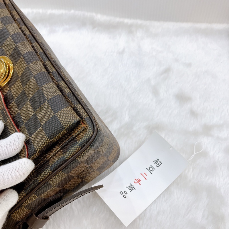 莉亞精品♡ LV 棋盤格斜背包 曼哈頓 二手美包-9