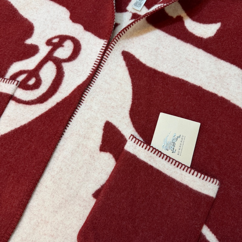 BURBERRY英國馬術騎士徽標羊毛毯式斗篷/樹莓紅ONE SIZE-4