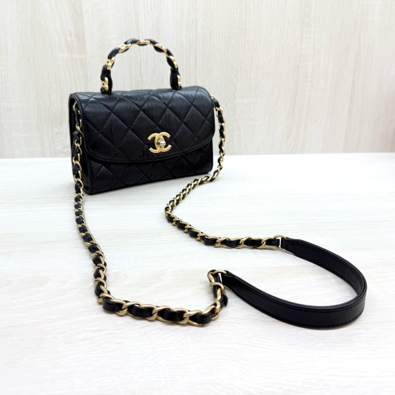 CHANEL黑金揉製羊皮雙C手把轉釦側背包AS2477-13