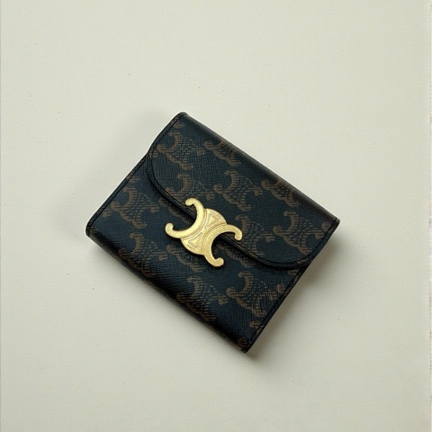 莉亞精品♡Celine 三折短夾 老花 二手