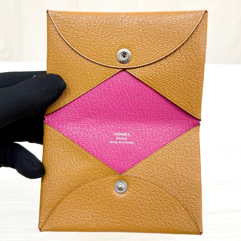 HERMES太妃糖色x桃紅色內裡山羊皮CALVI拚色卡包-0