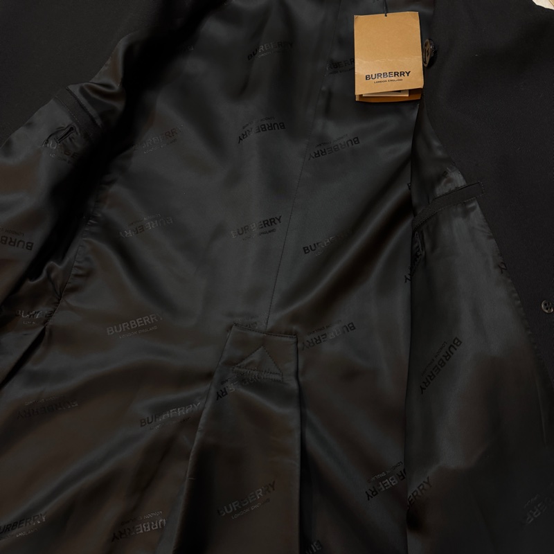 BURBERRY英國男款黑色羊毛斜紋翻折式大衣48-18
