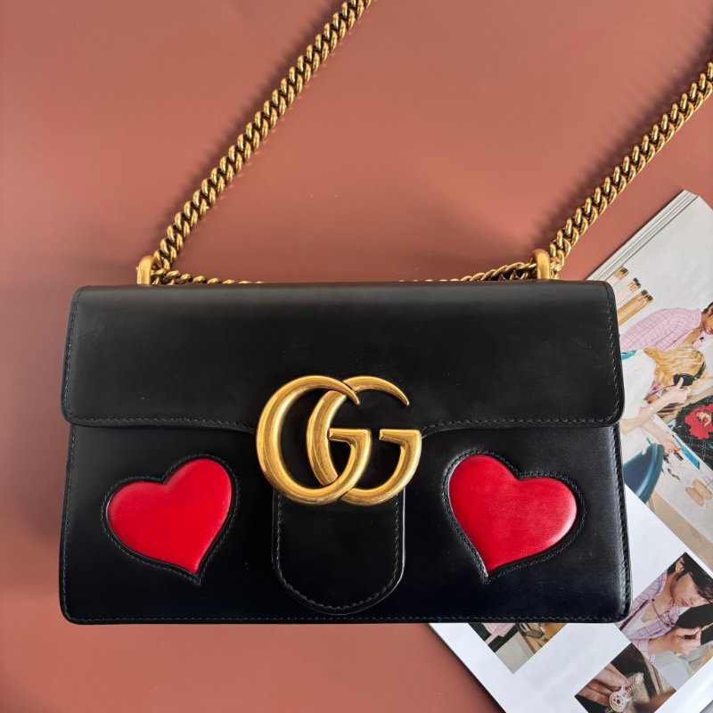 特殊限定款 ::GUCCI:: Marmont 愛心裝飾鏈袋包 斜背包 鏈包-0