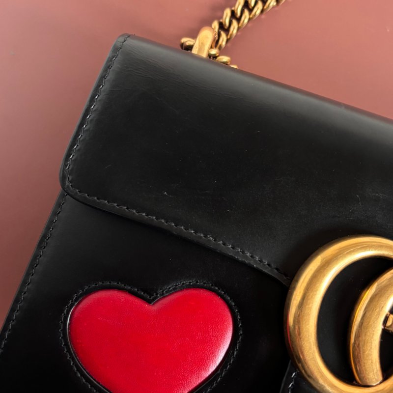 特殊限定款 ::GUCCI:: Marmont 愛心裝飾鏈袋包 斜背包 鏈包-7