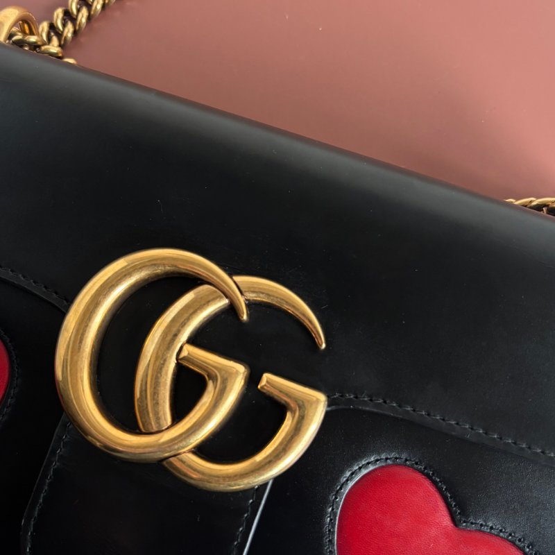 特殊限定款 ::GUCCI:: Marmont 愛心裝飾鏈袋包 斜背包 鏈包-8
