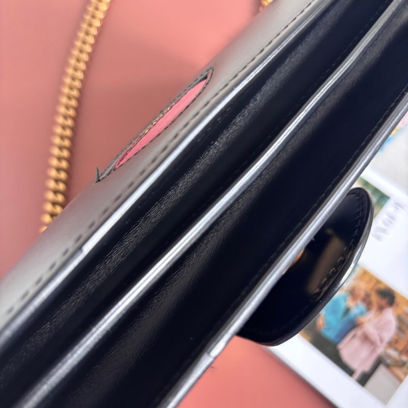 特殊限定款 ::GUCCI:: Marmont 愛心裝飾鏈袋包 斜背包 鏈包-19