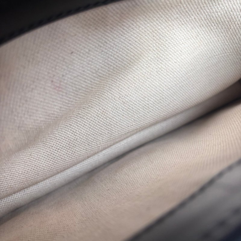 特殊限定款 ::GUCCI:: Marmont 愛心裝飾鏈袋包 斜背包 鏈包-40