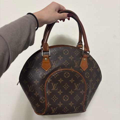 LV M51127