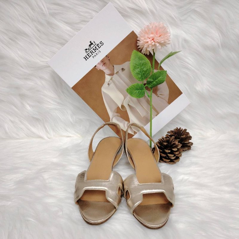 Hermès 愛馬仕 金色羊皮涼鞋 35碼-0