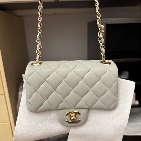 Chanel 23c 淺灰方胖子