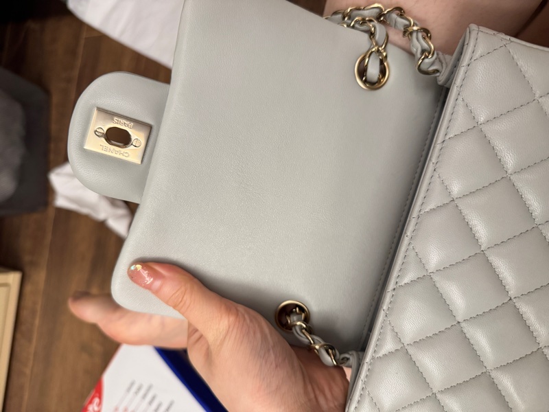 Chanel 23c 淺灰方胖子-3