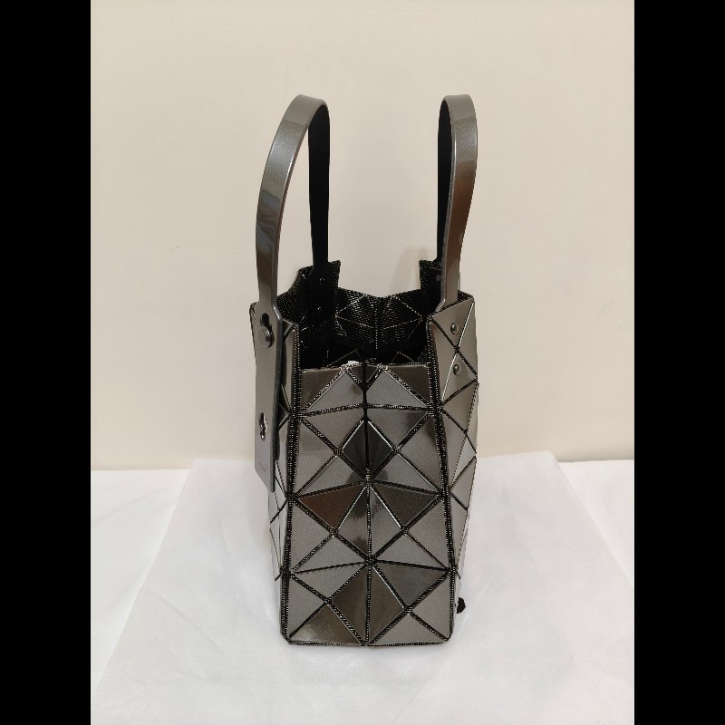 全新日本購回三宅一生issey miyake baobao Gunmetal 大鑽石包-3