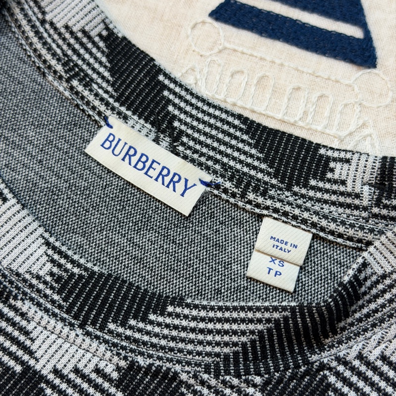 BURBERRY英國男款格紋上衣XS-4