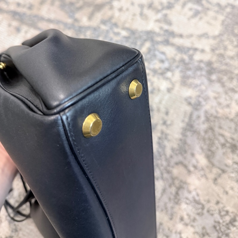 全網最低✨酷帥女孩首選❤️Balenciaga 巴黎世家 Small Rodeo斜背/手提/肩背包(黑金)-13