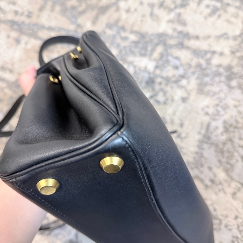 全網最低✨酷帥女孩首選❤️Balenciaga 巴黎世家 Small Rodeo斜背/手提/肩背包(黑金)-19